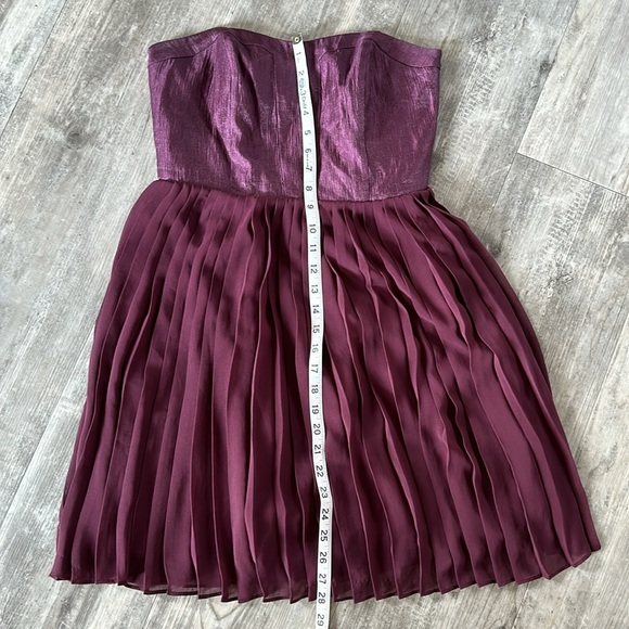 JACOB STRAPLESS PLEATED DRESS - Picture 2 of 12